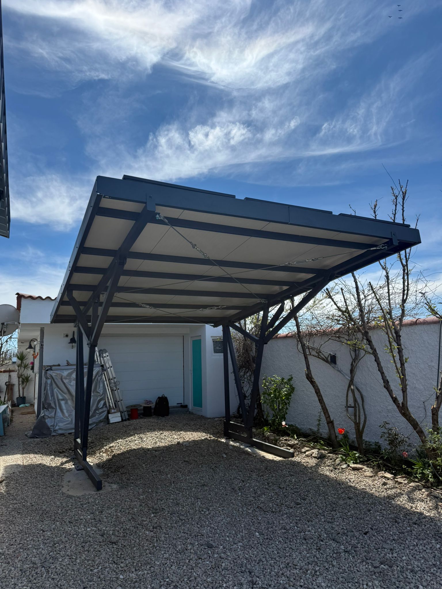 Carport rezidential Anchor Center cu incarcator Thor